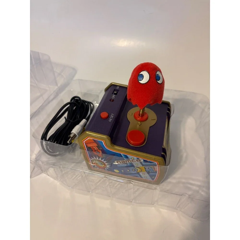 Namco TV Games Plug N Play 5 in 1 Video Game System. Jakks Pacific 2003